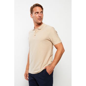 Tricou polo cu model in dungi