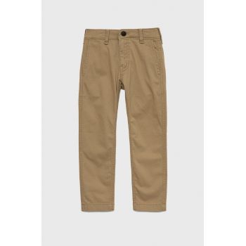Abercrombie & Fitch pantaloni copii culoarea maro, neted ieftini