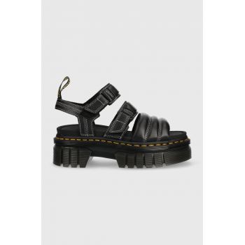 Dr. Martens sandale de piele Ricki 3-strap femei, culoarea negru, cu platforma