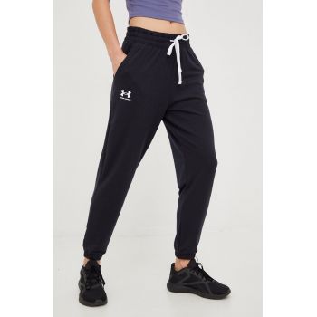 Under Armour pantaloni de trening femei, culoarea negru, neted de firma original