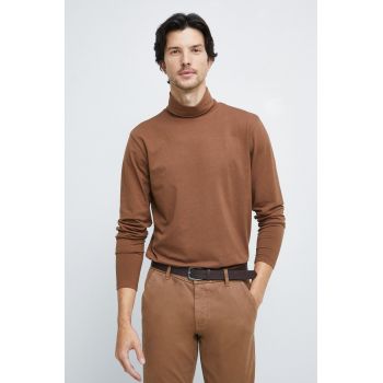Medicine longsleeve barbati, culoarea maro, neted