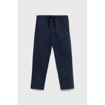Abercrombie & Fitch pantaloni de trening pentru copii culoarea albastru marin, neted ieftini