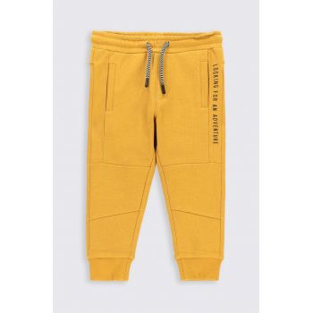 Coccodrillo pantaloni de trening pentru copii culoarea galben, neted