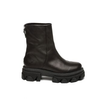 Ghete de piele cu toc masiv Maryann