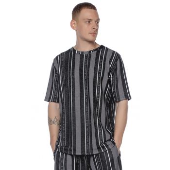 Tricou unisex relaxed fit cu model in dungi