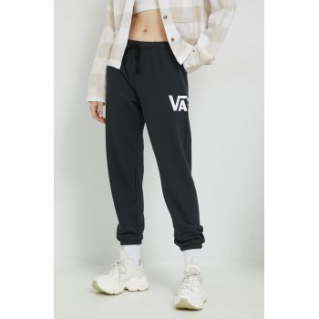 Vans pantaloni de trening femei, culoarea negru, cu imprimeu ieftin