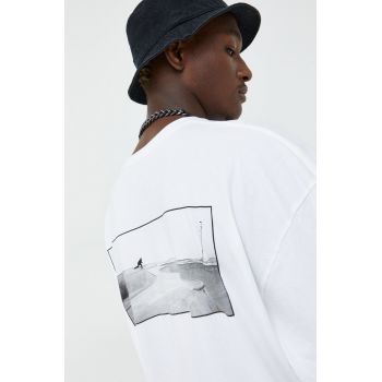 Vans longsleeve din bumbac X Ray Barbee culoarea alb, cu imprimeu