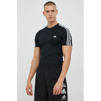 adidas Performance tricou de antrenament Techfit 3-stripes culoarea negru, cu imprimeu