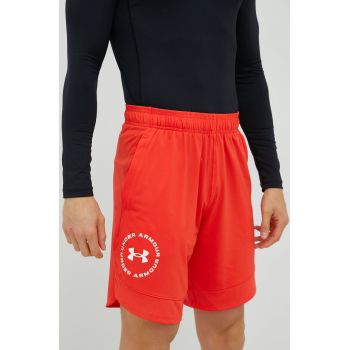 Under Armour pantaloni scurți de antrenament barbati, culoarea rosu