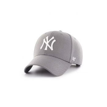47brand șapcă MLB New York Yankees culoarea gri, cu imprimeu B-MVPSP17WBP-DY ieftina