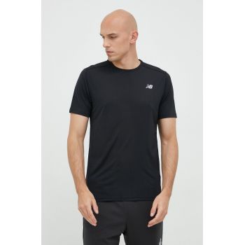 New Balance tricou de alergare Accelerate culoarea negru, neted