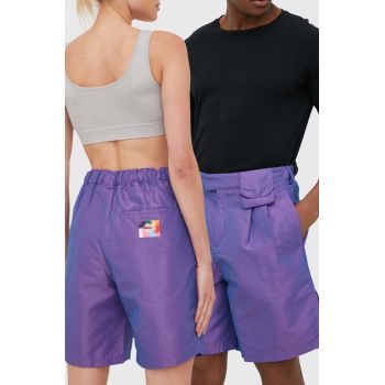 Reebok Classic pantaloni scurti Nao Serati & Pride culoarea violet, neted