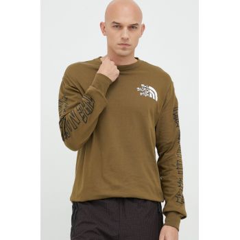 The North Face longsleeve din bumbac culoarea verde, cu imprimeu