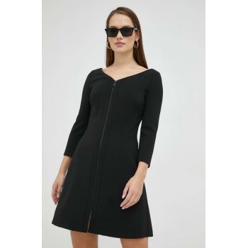 Trussardi rochie culoarea negru, mini, evazati ieftina