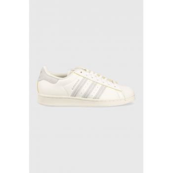 adidas Originals sneakers Sueprstar Vegan Ico culoarea bej