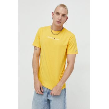 Tommy Jeans tricou din bumbac culoarea galben, cu imprimeu