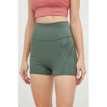 adidas Performance pantaloni scurți de yoga Studio Lux Fire femei, culoarea verde, neted, high waist ieftini