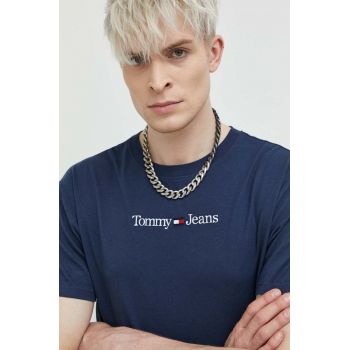 Tommy Jeans tricou din bumbac culoarea albastru marin, cu imprimeu