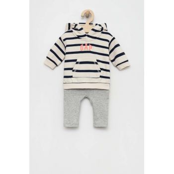 GAP compleu bebe culoarea bej