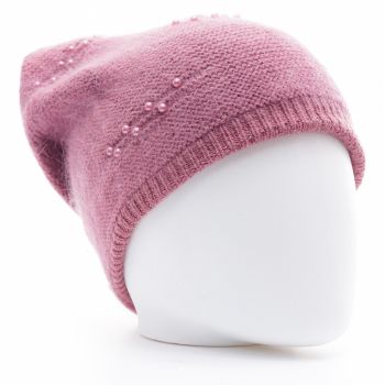 Caciula roz model tricotat cu perle fine aplicate, dublata in interior