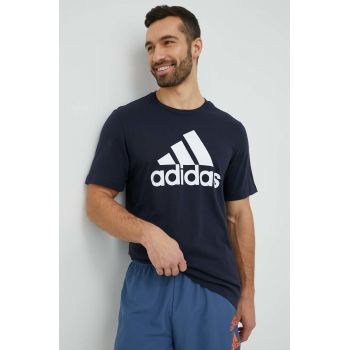 adidas tricou din bumbac culoarea bleumarin, cu imprimeu IC9348 ieftin