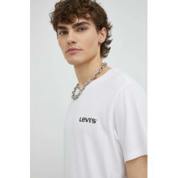 Levi's tricou din bumbac culoarea alb, cu imprimeu ieftin