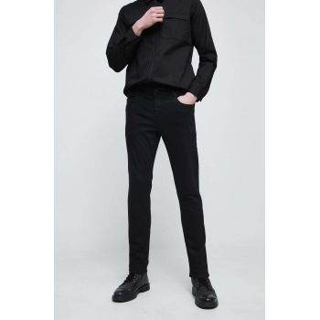 Medicine jeansi barbati, culoarea negru