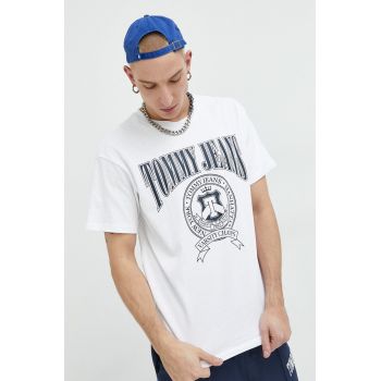 Tommy Jeans tricou din bumbac culoarea alb, cu imprimeu