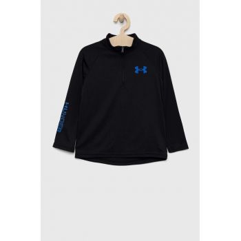 Under Armour bluza copii culoarea negru, cu imprimeu