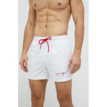 HUGO pantaloni scurti de baie culoarea alb