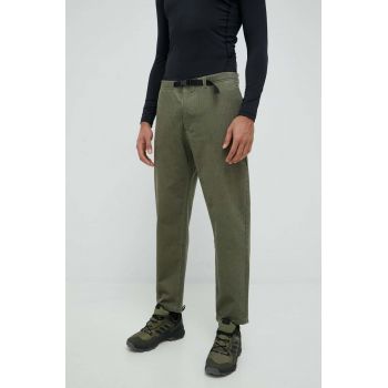 Jack Wolfskin pantaloni de catifea cord barbati, culoarea verde, drept