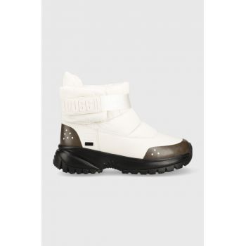 UGG cizme de zăpadă Yose Puff culoarea: alb 1120822.WHT