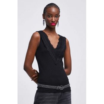 Medicine top femei, culoarea negru