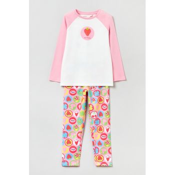 Pijama cu pantaloni lungi si imprimeu grafic