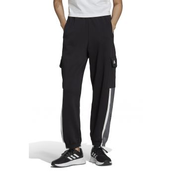 Pantaloni sport cu buzunare cu clapa