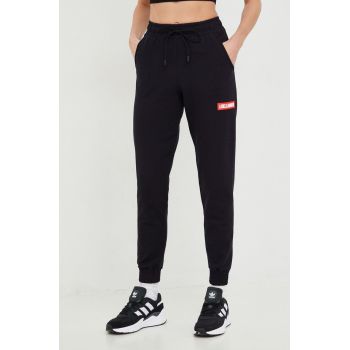 LaBellaMafia pantaloni de trening femei, culoarea negru, neted