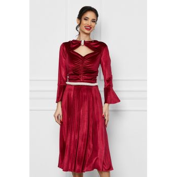 Rochie Dy Fashion bordo din catifea cu decupaj la decolteu la reducere