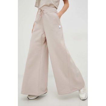 Adidas pantaloni femei, culoarea roz, neted de firma original
