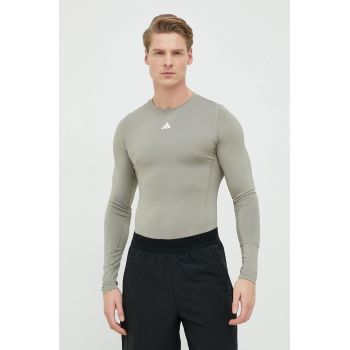 adidas Performance longsleeve de antrenament culoarea verde, uni IC2157 ieftin