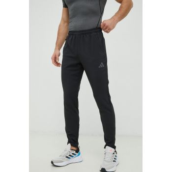 Adidas Performance pantaloni de antrenament Training Essentials barbati, culoarea negru, neted la reducere