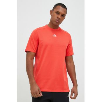 Adidas Performance tricou de antrenament Entry culoarea rosu, neted ieftin