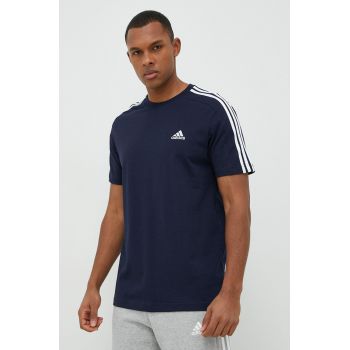 adidas tricou din bumbac culoarea bleumarin, cu imprimeu IC9335 ieftin