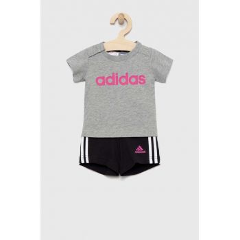 Adidas set de bumbac pentru copii I LIN CO T culoarea gri de firma original