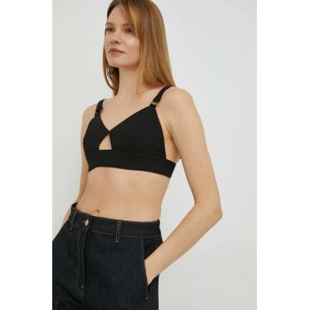 Remain top culoarea negru