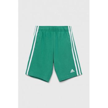 Adidas pantaloni scurți din bumbac pentru copii U 3S KN culoarea verde, talie reglabila