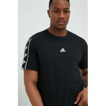 Adidas tricou din bumbac culoarea negru, cu imprimeu