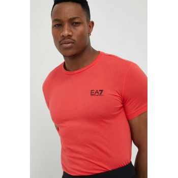 EA7 Emporio Armani tricou din bumbac culoarea rosu, neted ieftin