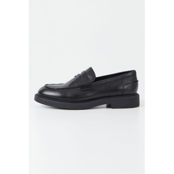 Pantofi loafer de piele cu logo discret