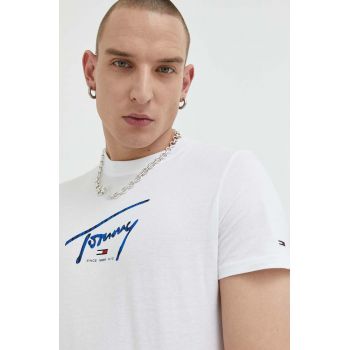 Tommy Jeans tricou din bumbac culoarea alb, cu imprimeu