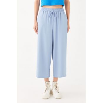 Pantaloni crop cu croiala ampla si talie inalta